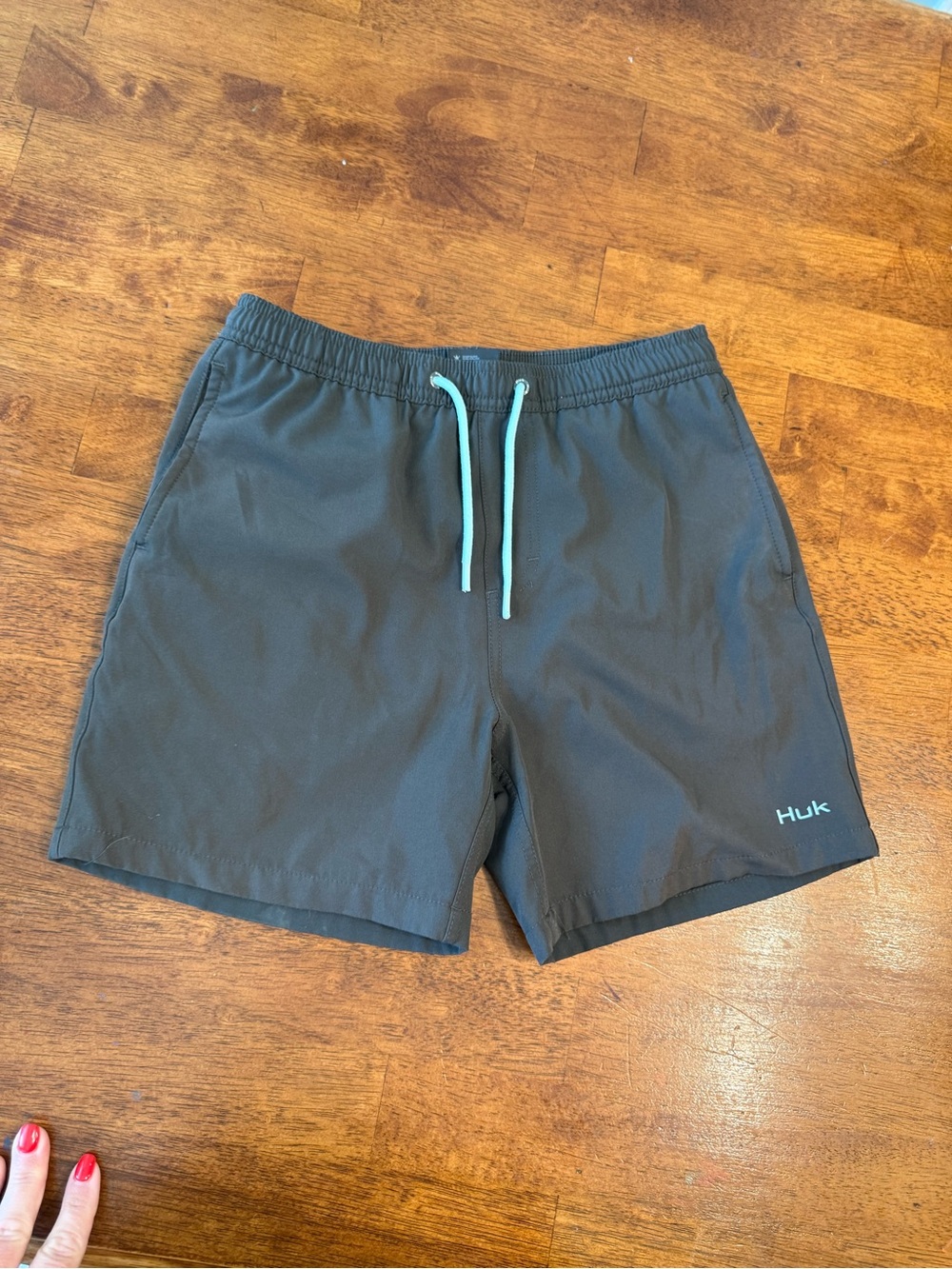 Huk Boys Pursuit Volley Shorts Gray Quick Dry Fishing Swim trunks YL dark gray